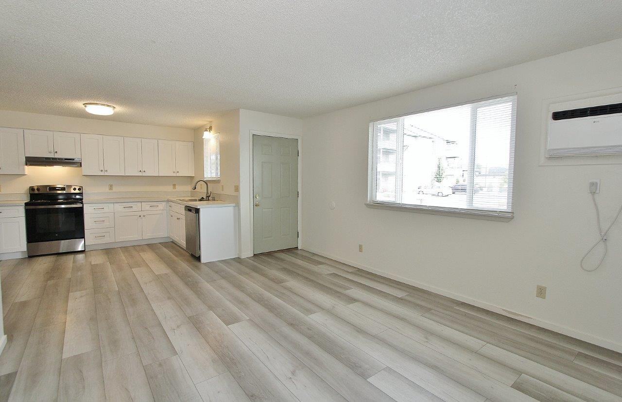 1806 Sunset Ave - Photo 4 of 20