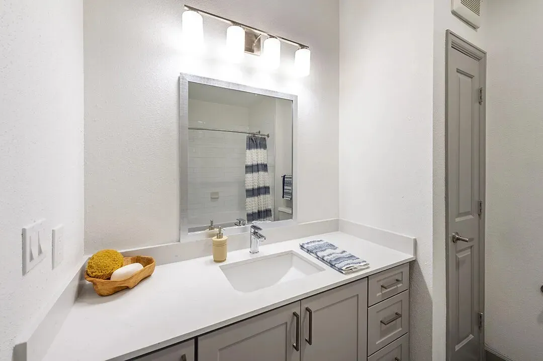 4858 Westpark Dr #33TT - Photo 5 of 11