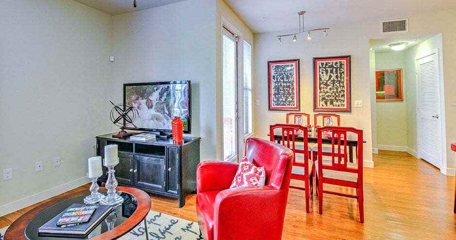 8800 Lakes Atdr, #CABP - Photo 4 of 12