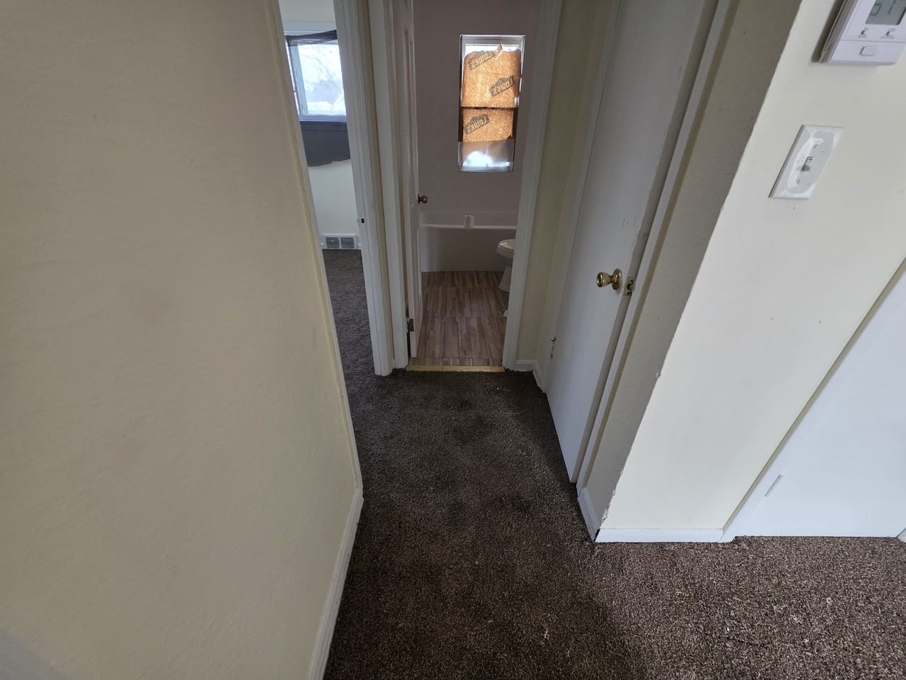 4345 E 142nd St - Photo 5 of 10