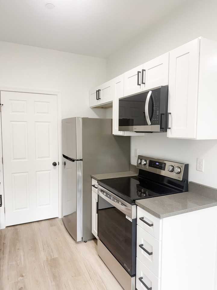 6 Maryland Ave #6B - Photo 7 of 16