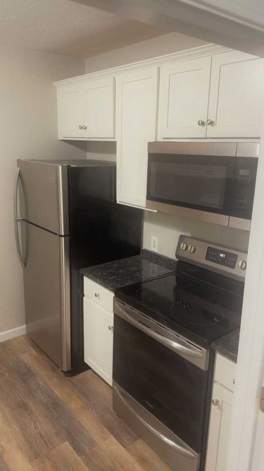 240 S Main St #1 - Photo 5 of 9