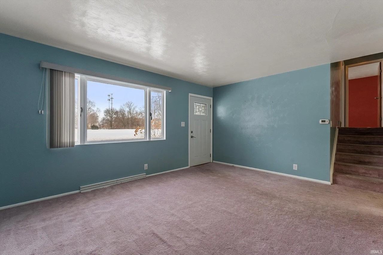 1715 Rerick St - Photo 4 of 34