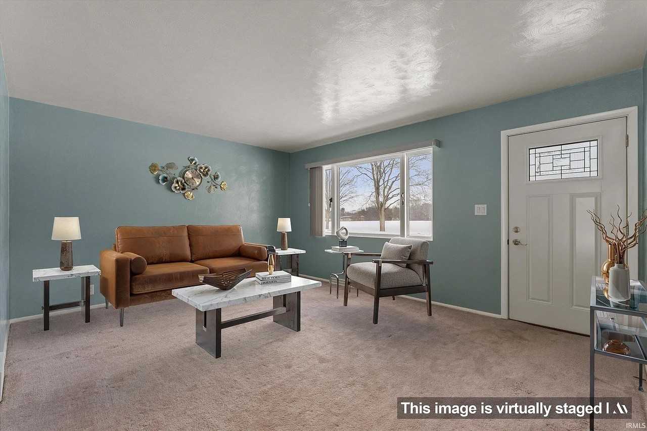 1715 Rerick St - Photo 5 of 34