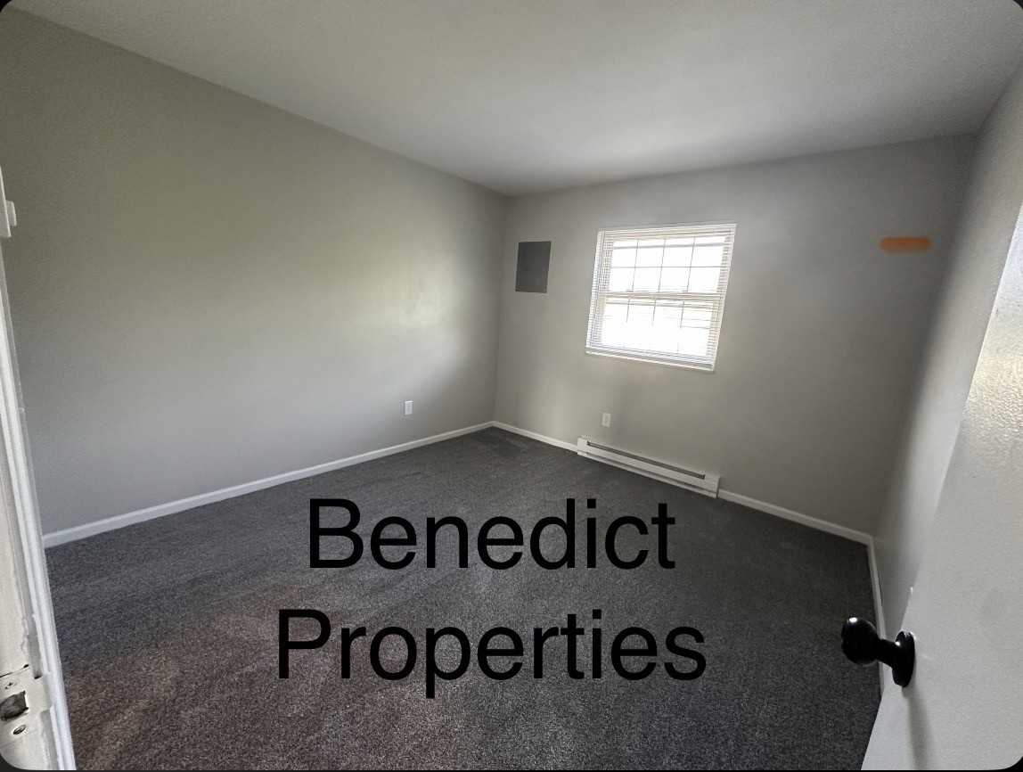 920 N Detroit St #22 - Photo 4 of 9