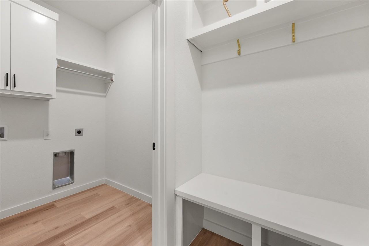 1414 Farmhouse Ave - Photo 2 of 25