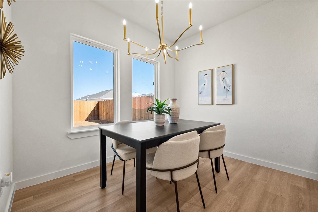 1410 Farmhouse Ave - Photo 5 of 18