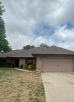 325 E Parkland Dr - Photo 1 of 1