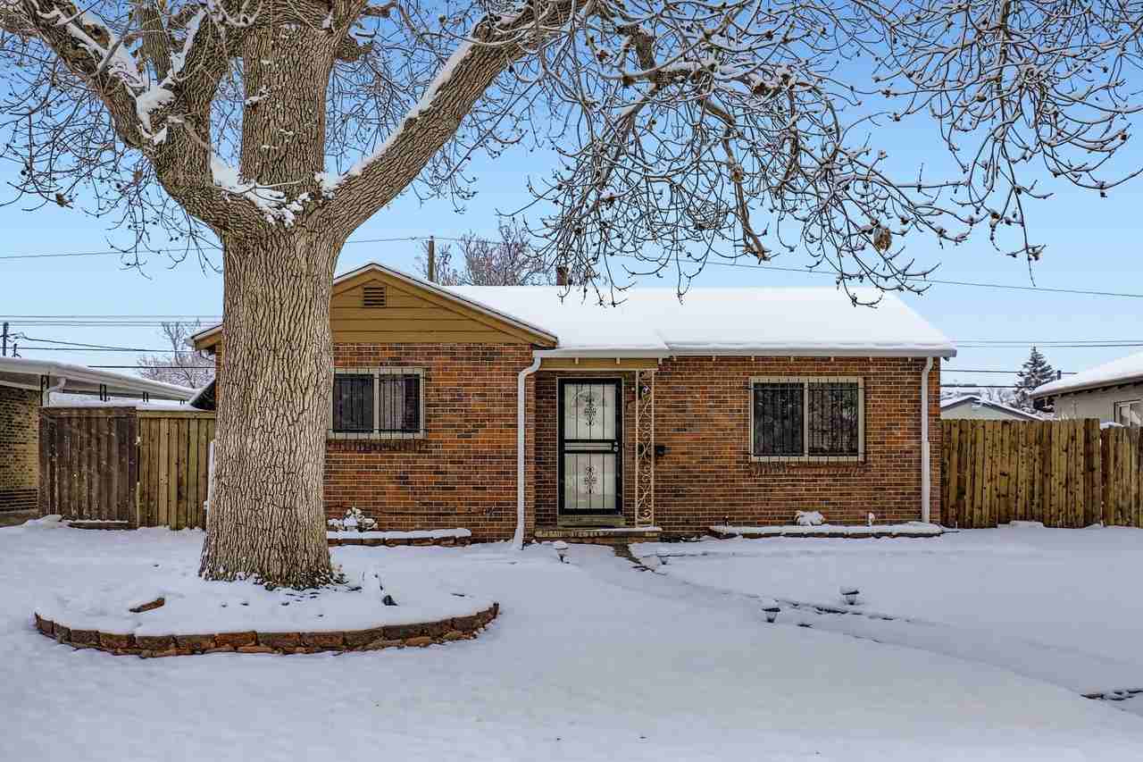 3540 Newport St - Photo 2 of 2