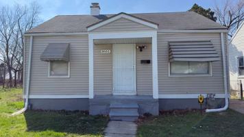 featured image of 8661 Fielding St