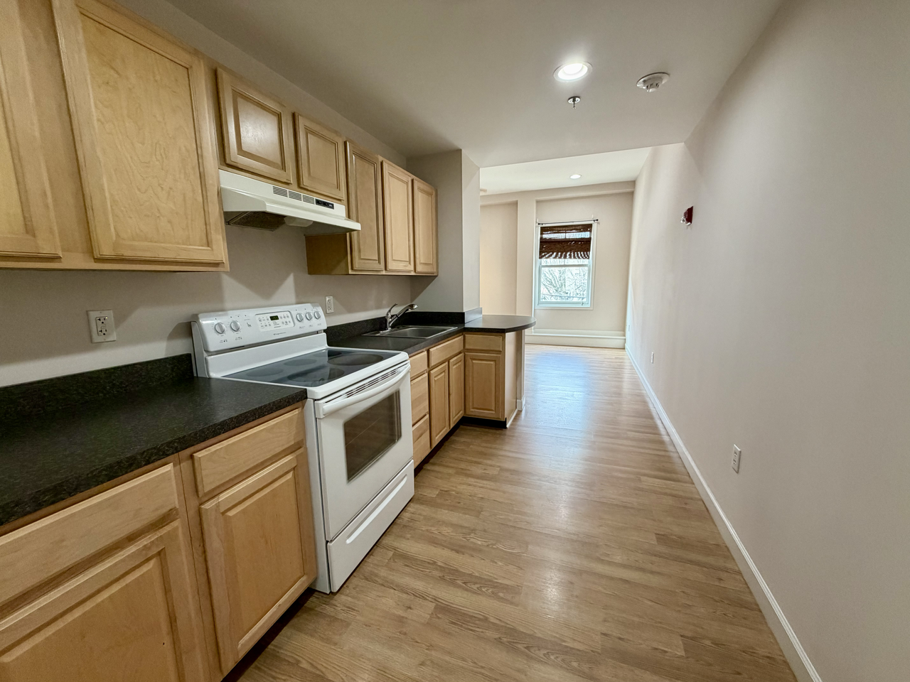 314 Adams Ave #1 - Photo 4 of 8