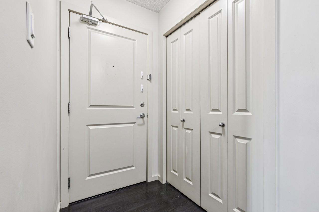 Elements at Albany - Photo 4 of 31