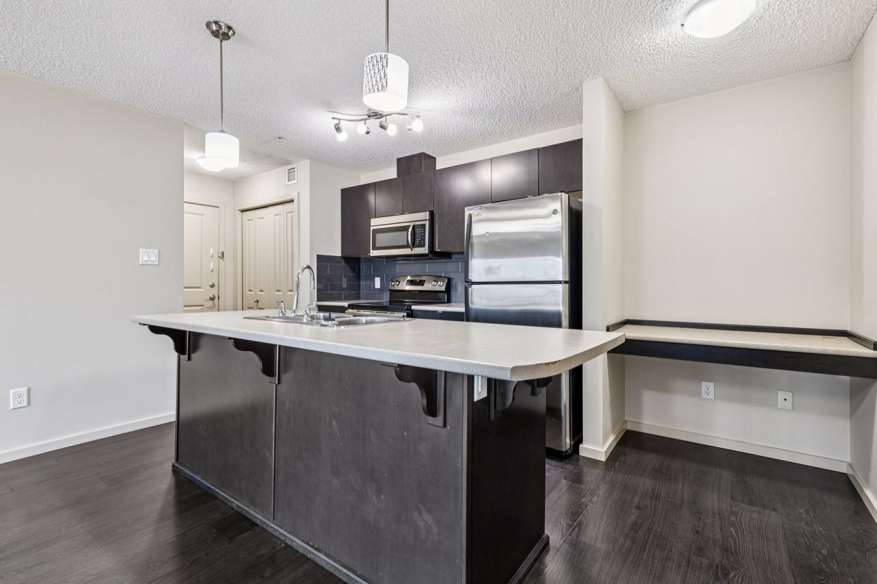 Elements at Albany - Photo 6 of 31