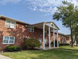 featured image of 716 Arcadia Dr