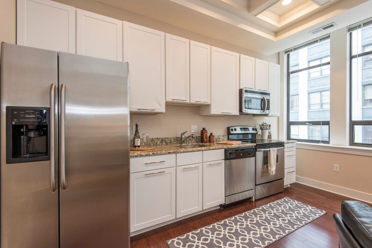 1501 Locust Street [Residential] - Photo 2 of 36