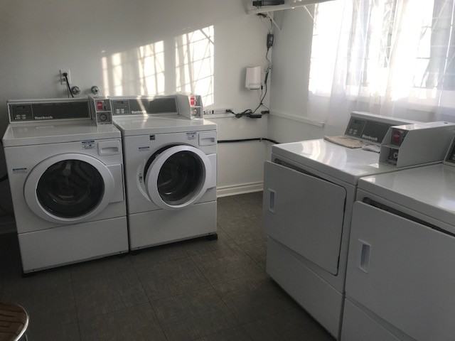 Diamond Head Apartments - Photo 4 of 6