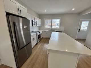 81 Pilgrim Ave - Photo 3 of 30