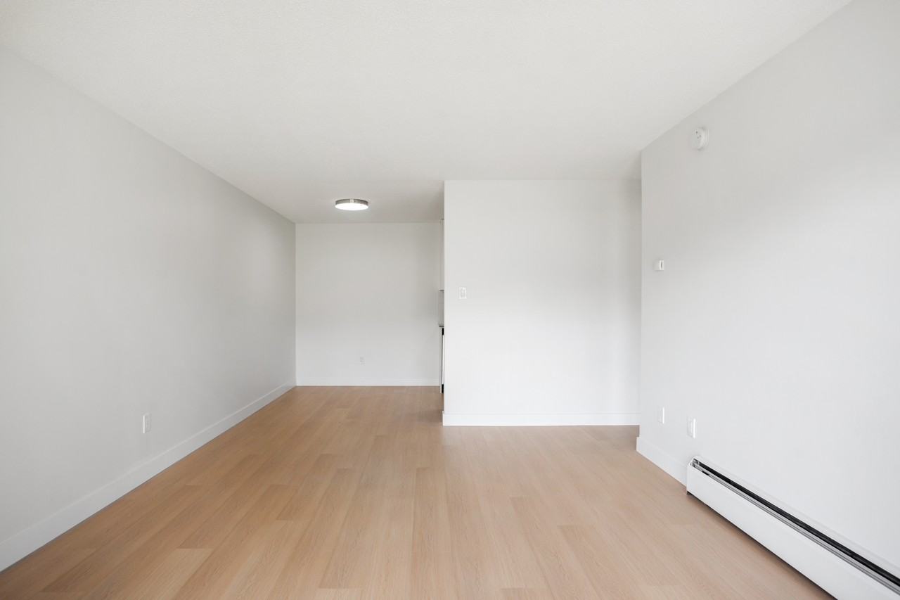 Westview Manor - Photo 6 of 50