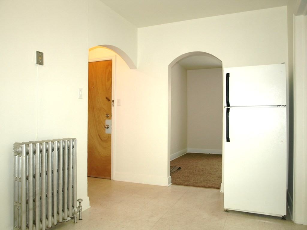 St. Raphael Apartments - Photo 5 of 6