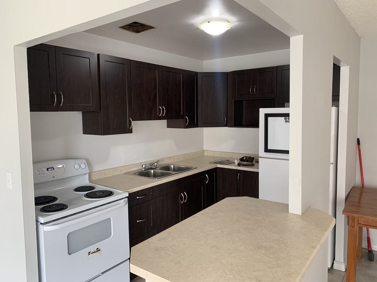 The Ultramod Apartments - Photo 4 of 16