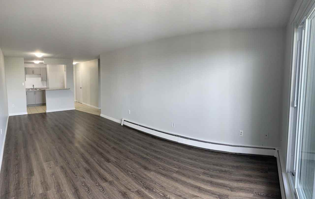 Point Of View Apartments - Photo 3 of 38