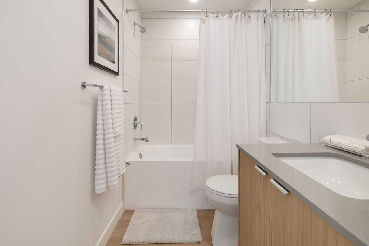 Arbutus Terrace - Photo 6 of 18