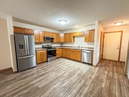 featured image of 1627 Gunston Dr Apt D #Apt D
