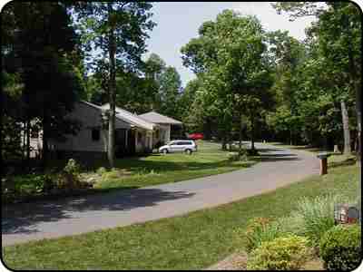 41 Poplar Court Ln #41 - Photo 3 of 19