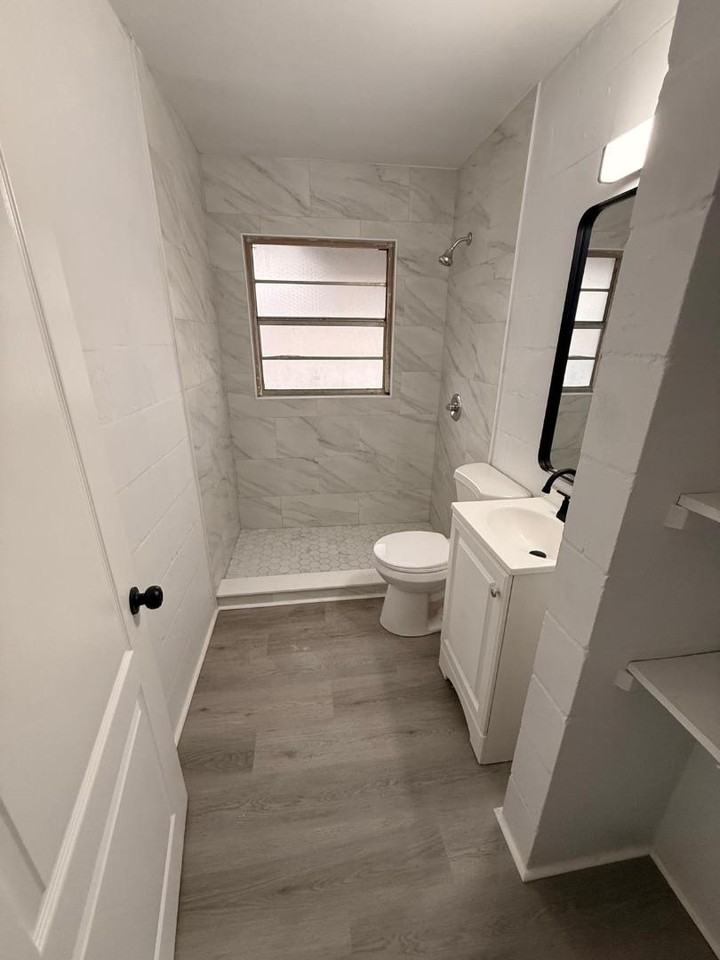 2407 6th St NE - Photo 7 of 7