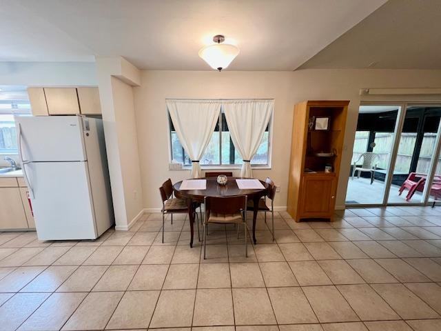 4 Colonial Dr - Photo 7 of 20