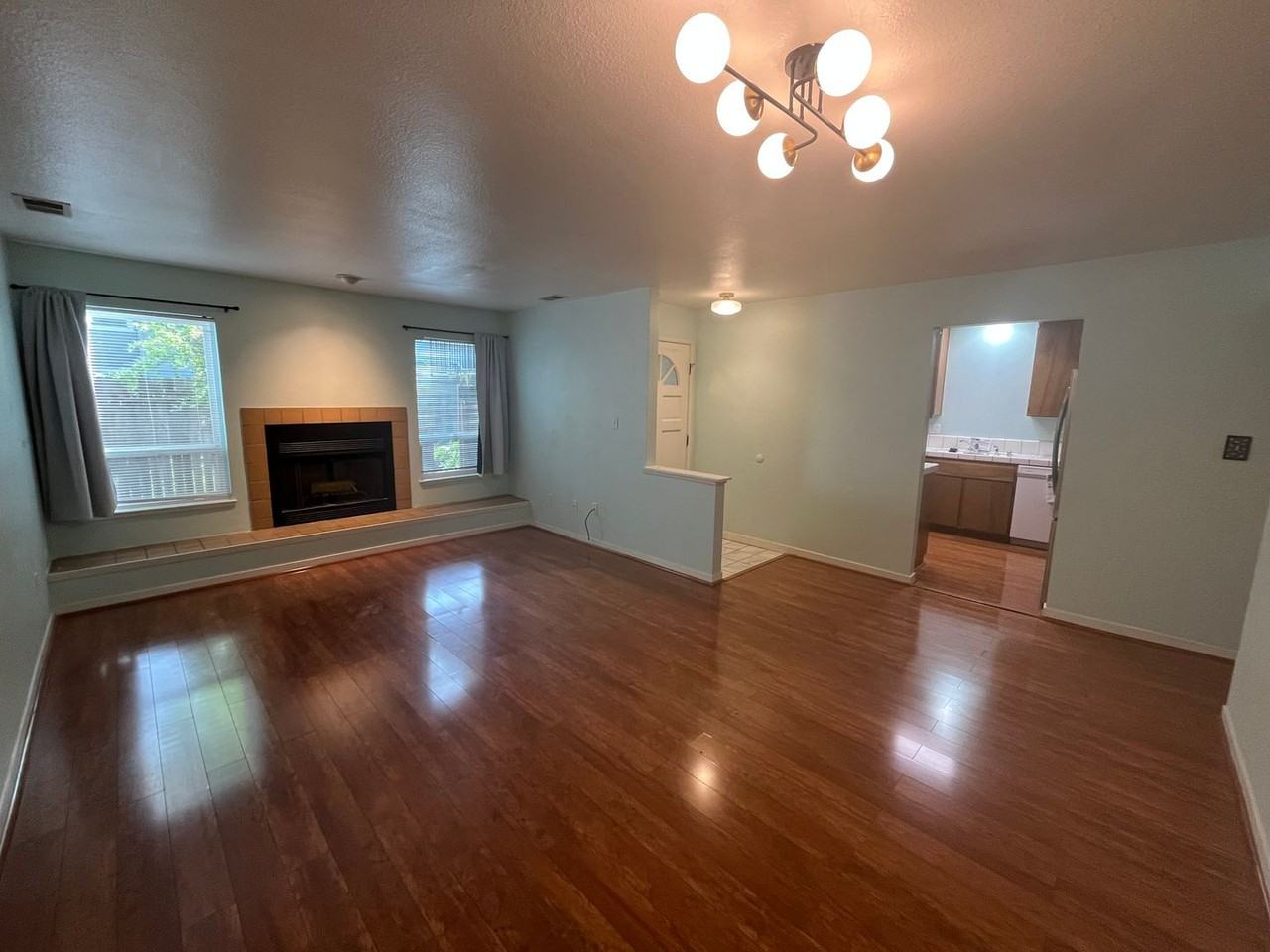 1523 Hood Rd #C - Photo 2 of 35