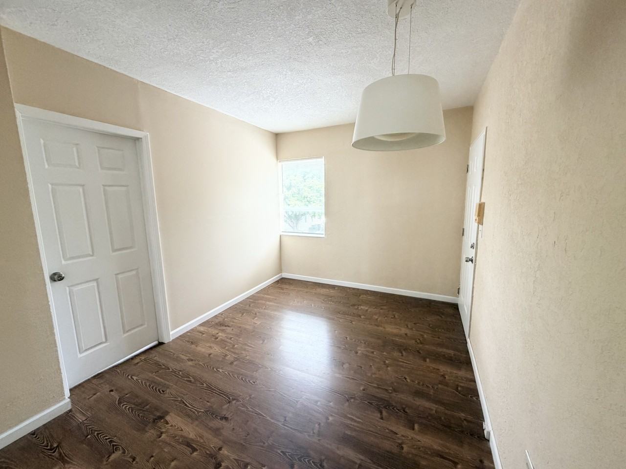 620 84th St #1 - Photo 2 of 8