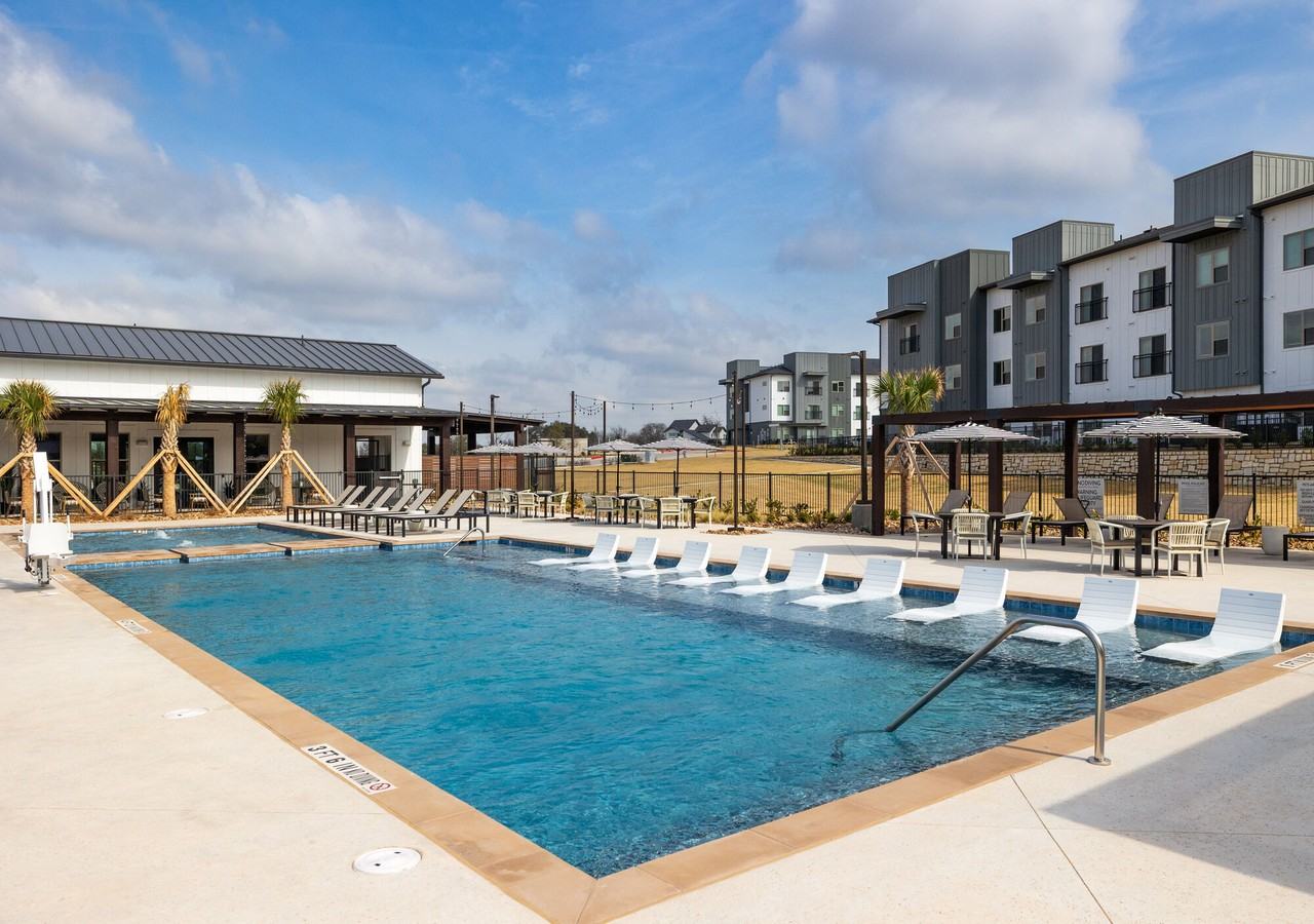 Trinity Estancia - Photo 2 of 22