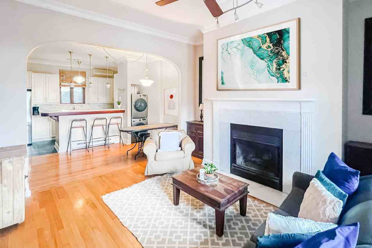 1505 Avenue Argyle - Photo 2 of 8