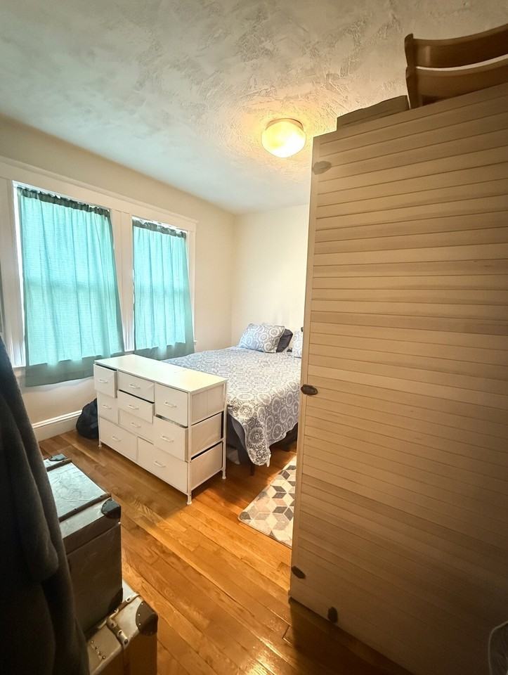 947 Adams St #947 - Photo 6 of 7