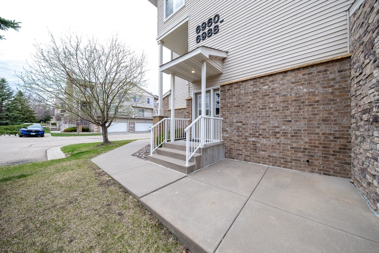 6988 S Park Dr #1 - Photo 4 of 30