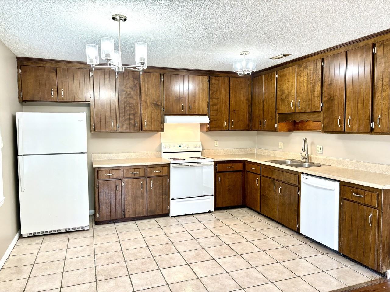 2019 Bradley Ave #1 - Photo 6 of 13