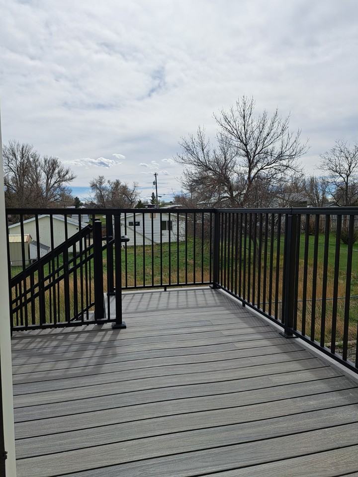 418 Roxy Ln #4 - Photo 5 of 19