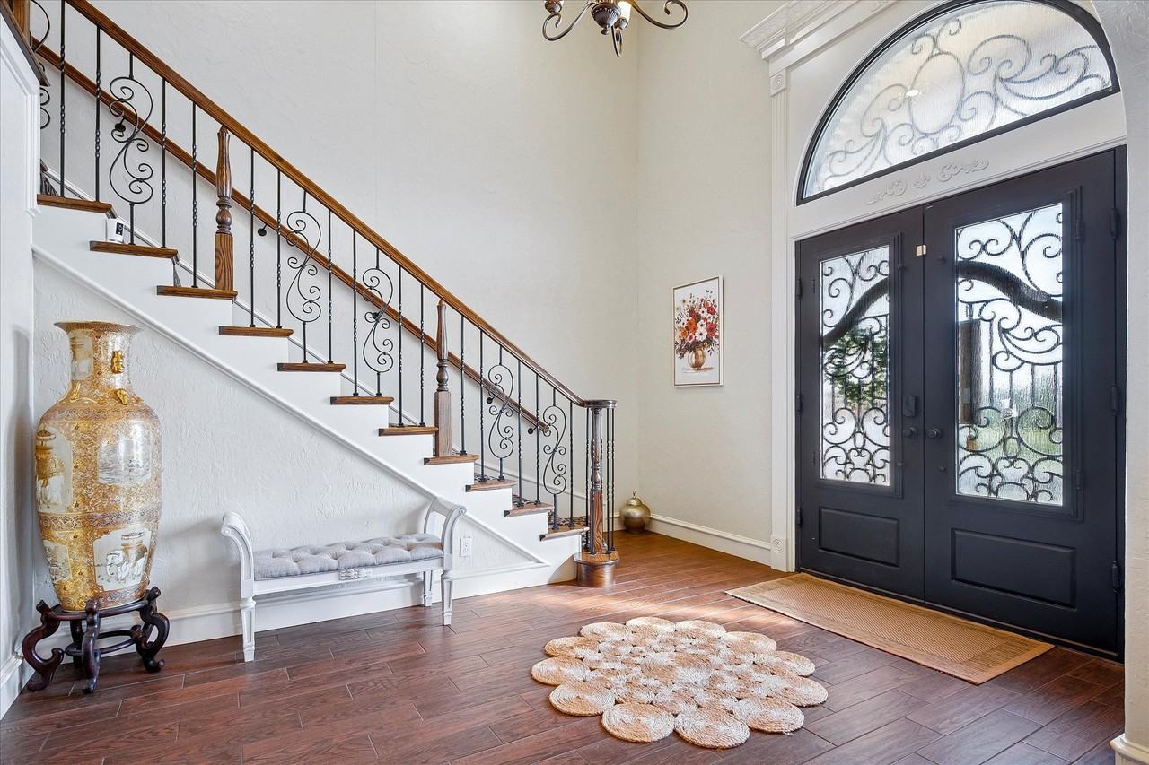 2309 Parker Road - Photo 6 of 40