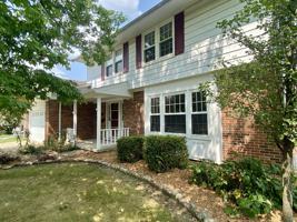 featured image of 2240 Delaware Dr #1