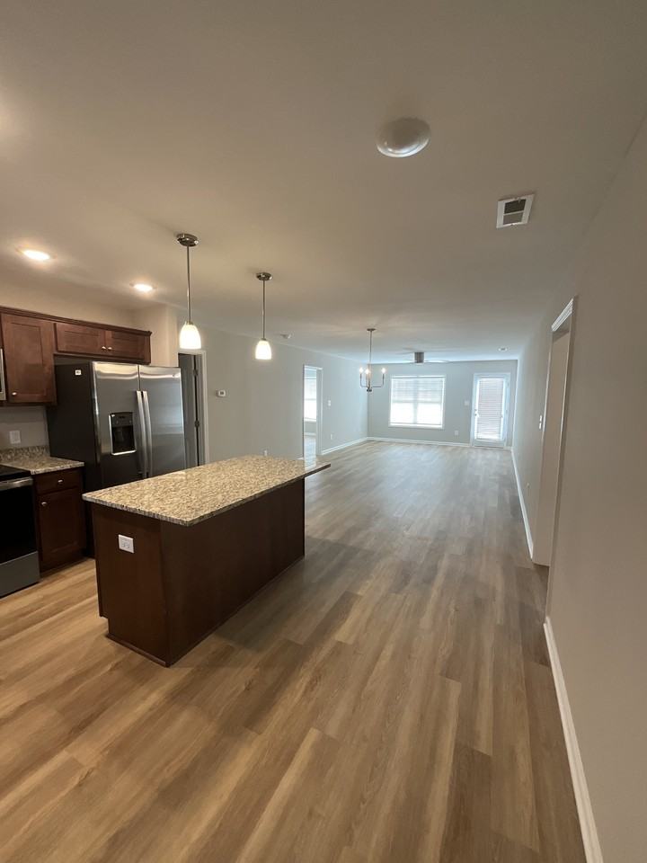 807 Middleton Rd #1 - Photo 3 of 15