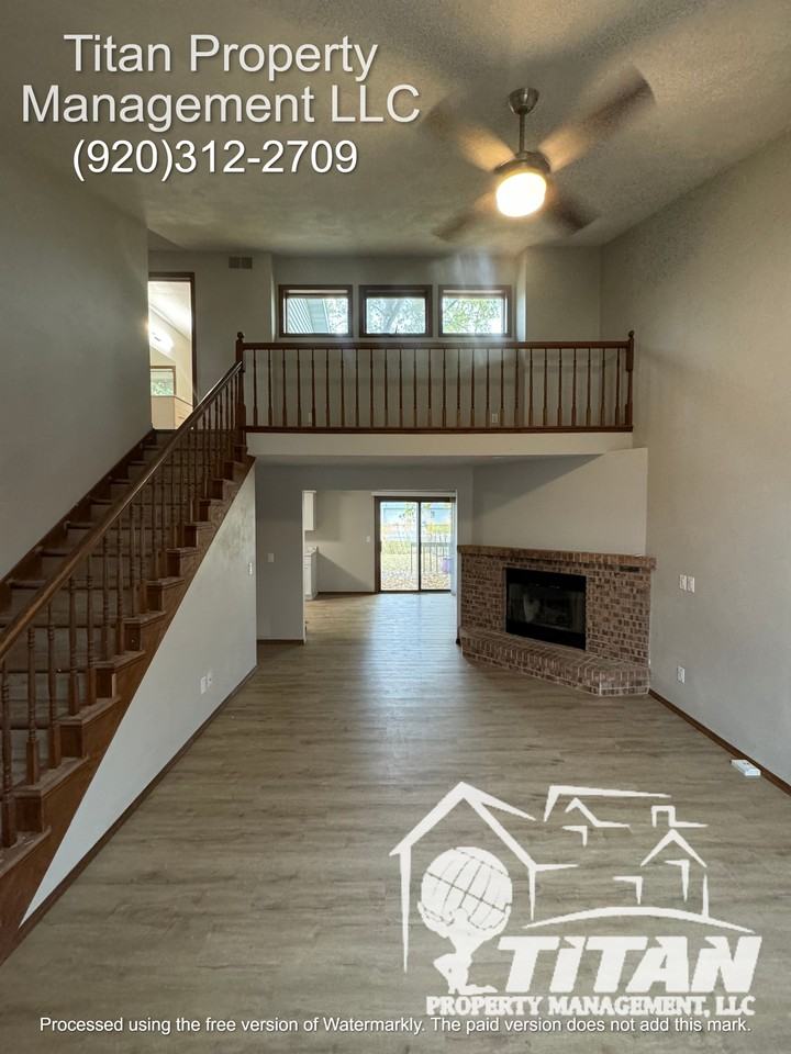 2741 W Glenpark Dr #2 - Photo 2 of 10