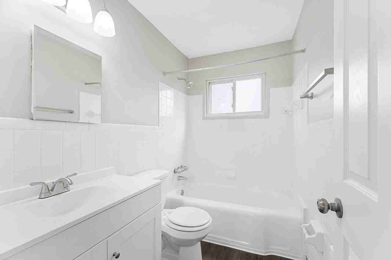 19162 Beech Daly Rd #2UPG - Photo 4 of 10