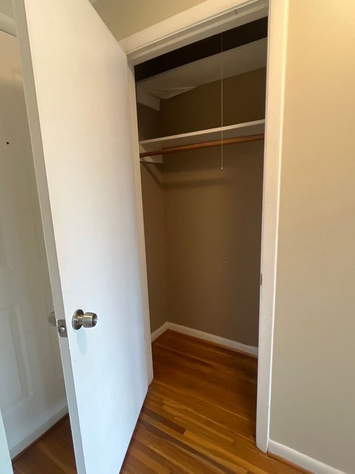 2020 Beech Ave Apt B14 - Photo 5 of 14