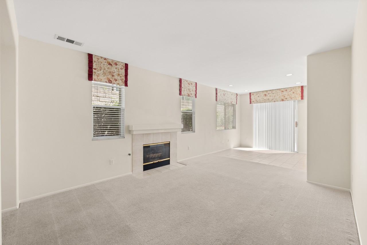 2636 Fallcreek Ct #1 - Photo 4 of 11