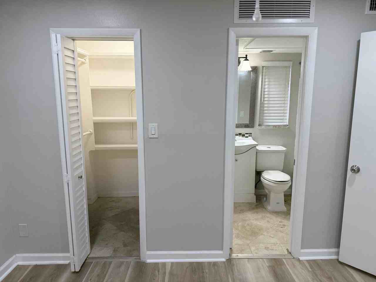 921 NE 16TH STUnit 3 #3 - Photo 5 of 9