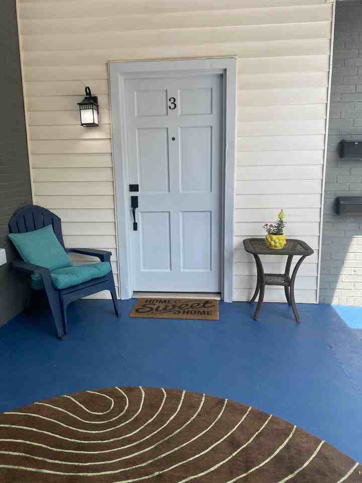 760 Monroe Dr Ne #3 - Photo 4 of 10