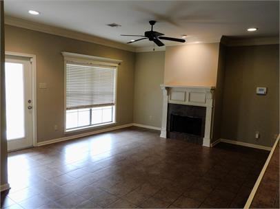 124 Saint Fabian Dr #1 - Photo 5 of 18