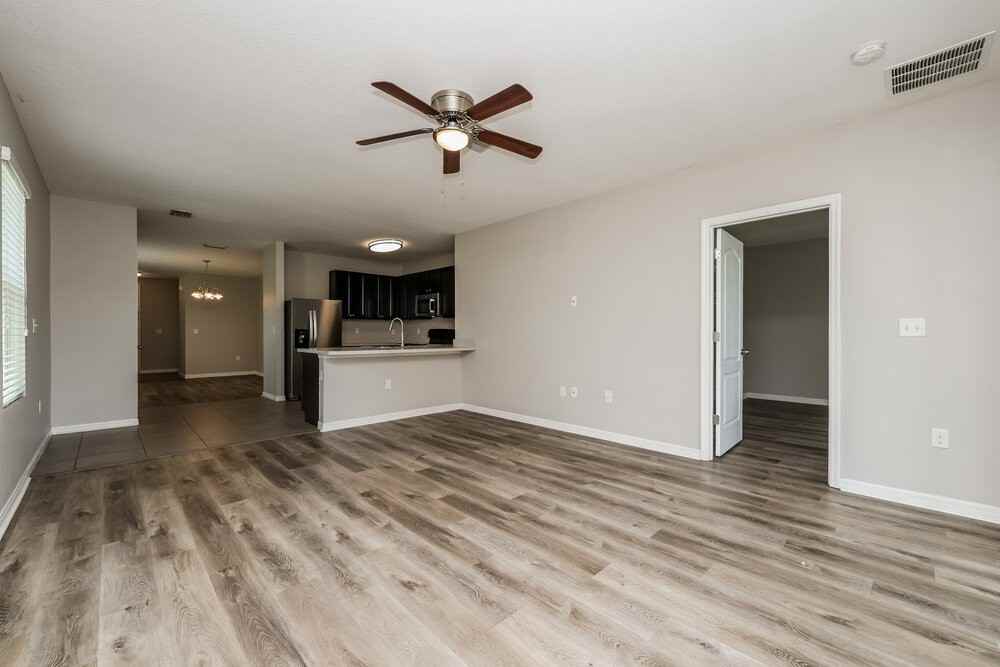 10540 Whispering Hammock Dr - Photo 3 of 16