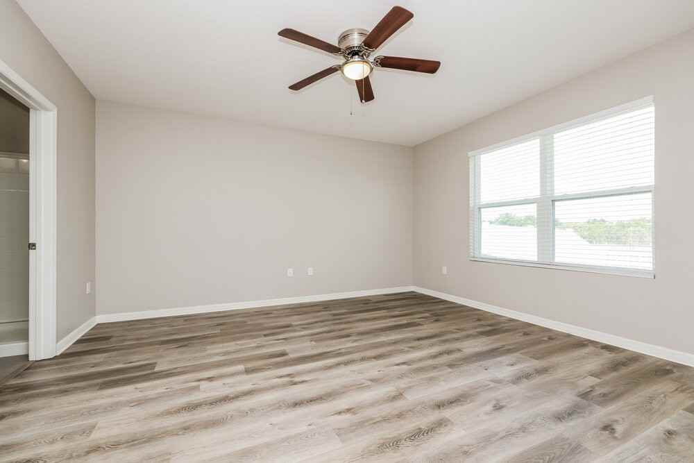 10540 Whispering Hammock Dr - Photo 7 of 16